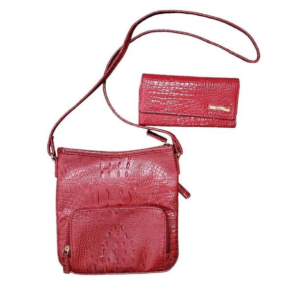 Red Croc Crossbody Bag & Wallet Set Marc Fisher Faux Leather Kenneth Cole Clutch - Picture 1 of 11